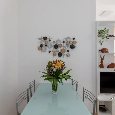 Iflat Cozy Apartment Near Saint Peter N 1