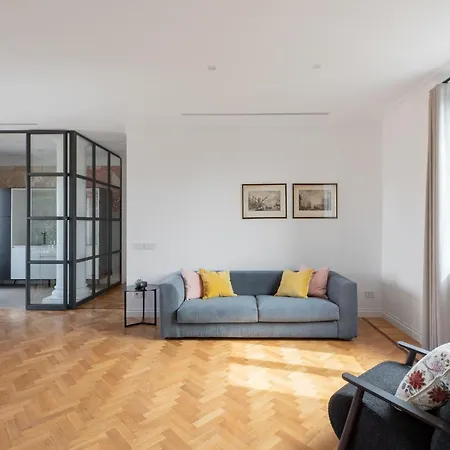 Iflat Home With Views