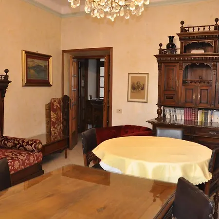 Interno 7 Apartment
