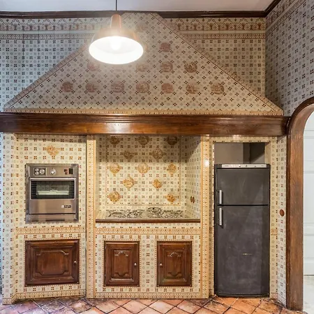Luxury Apartment Cola