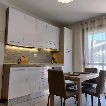 Monolocale In Via Flaminia - Alloggio Turistico Apartment