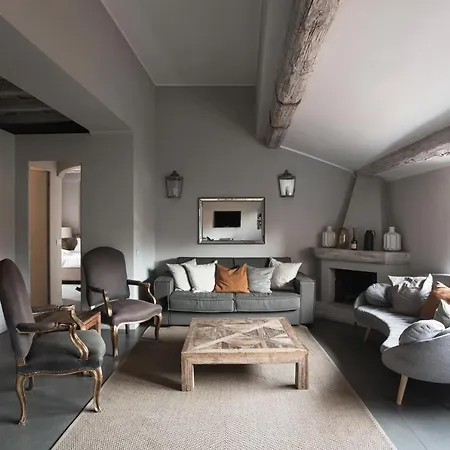 Apartament Charming Penthouse In Piazza Venezia With Terrace
