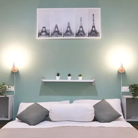 Independent Loft Private Entrance And Courtyard Apartment