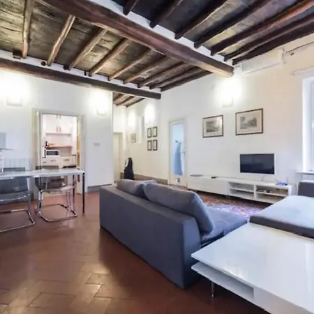 Giubbonari 74 Apartment