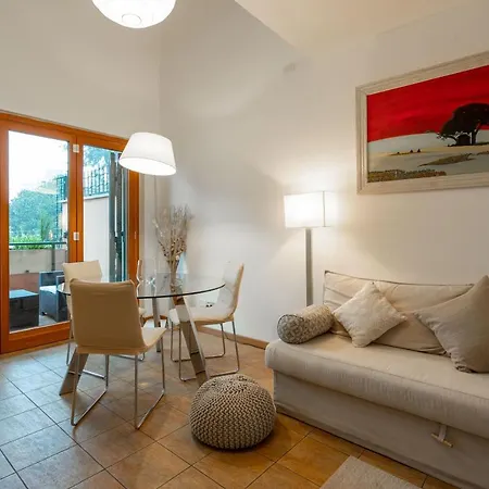 Capa'S Loft Apartment