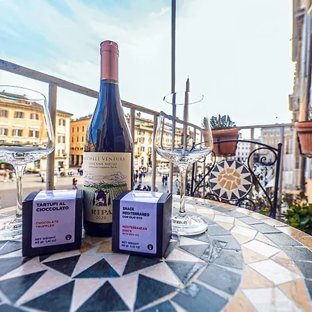 Piazza Navona Balcony Experience Apartment
