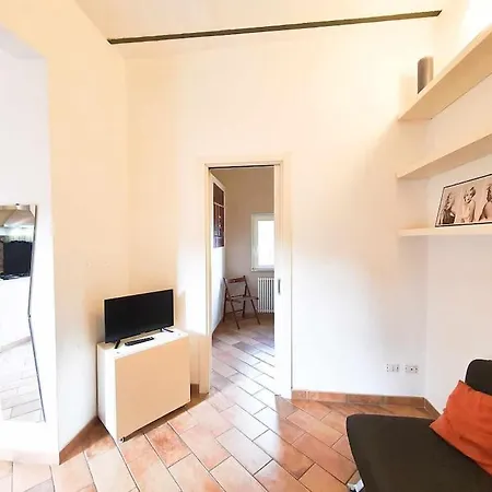 Cozy Apartment In Pigneto Up To 4