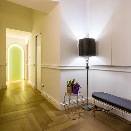 Hold Rome - Luxury Suites
