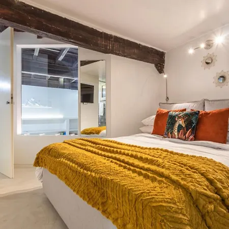 Lucrezia Apartment - Close To Piazza Navona