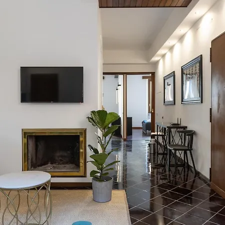 Borgo Terrace By Rental In Rome