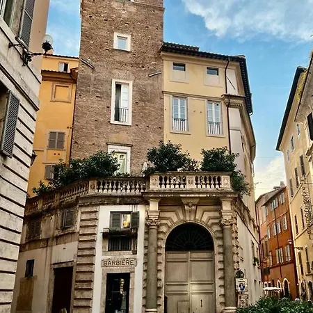 Torre Della Scimmia Apartment
