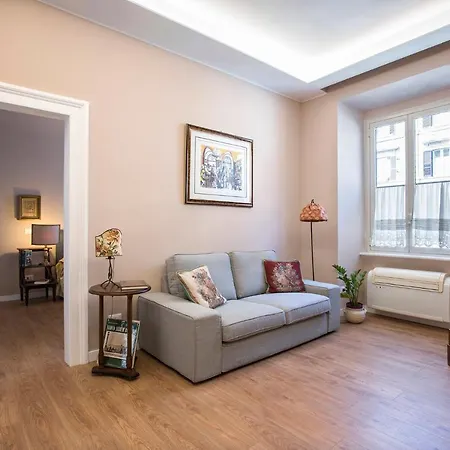 Vaticanestrome Elegant 4-Bedroom Apt In Central Rome Near Vatican-