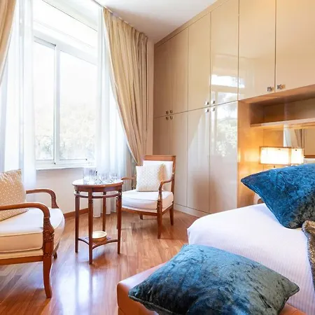 Spanish Steps Hills Apartment -Topcollection