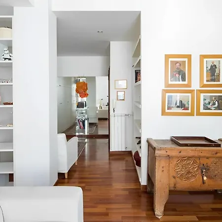 Gianicolo Elegant Art Oasis Apartment