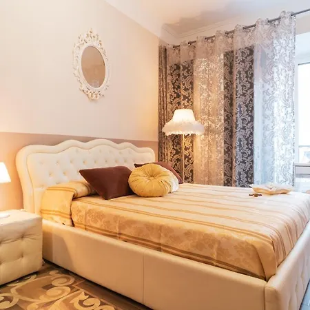 Royal Rooms - Elegante Appartamento Nel Cuore Di Roma