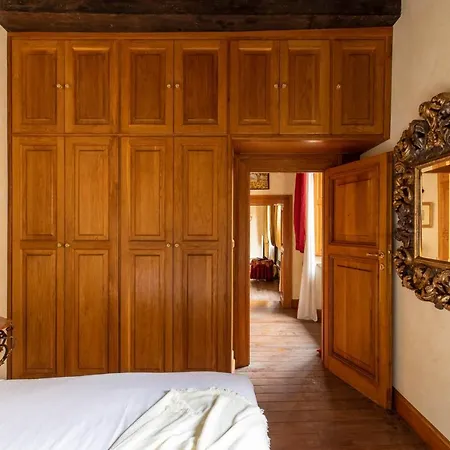 Iflat Golden Gem In Trevi Apartment