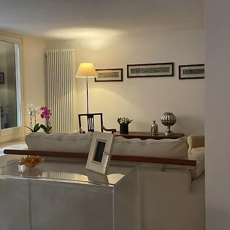 Casa Fiorita Appia Antica Apartment