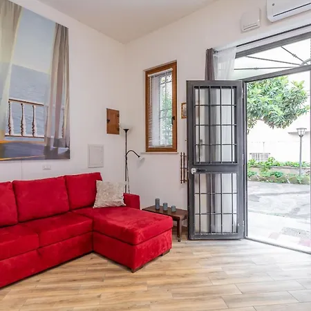 Cozy Loft In Trendy Trastevere Neighborhood