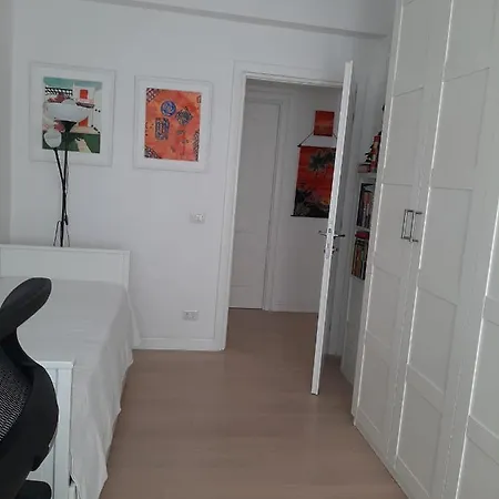 Room For Rent In Roma Conca D'Oro Near Subway Line B