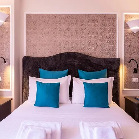 Trastevere Paper Suites