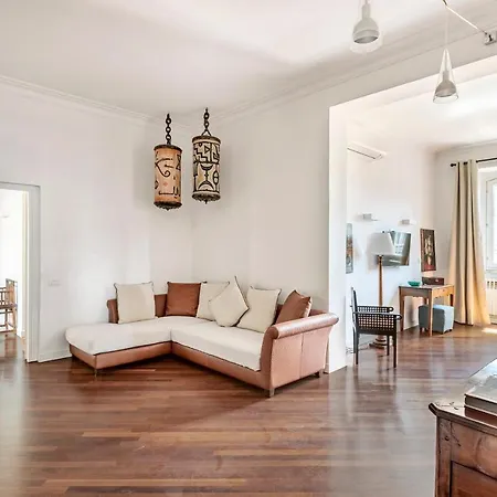 Relais Quinto Piano Apartment