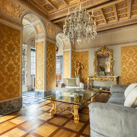 Casa Aurea By Burghesius Apartment