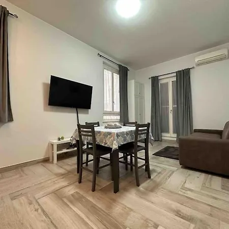 Appartamento Family Flat Near Metro A