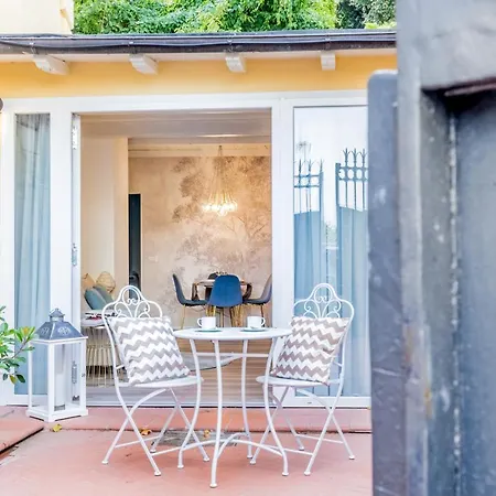 Bbhome Design Suite Apartment Over Trastevere District