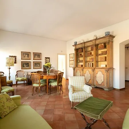 Roman Forum Stunning Terrace Penthouse