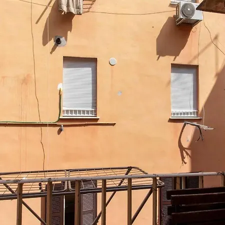 La Casa Di Marisela In Via Emanuele Filiberto Apartment