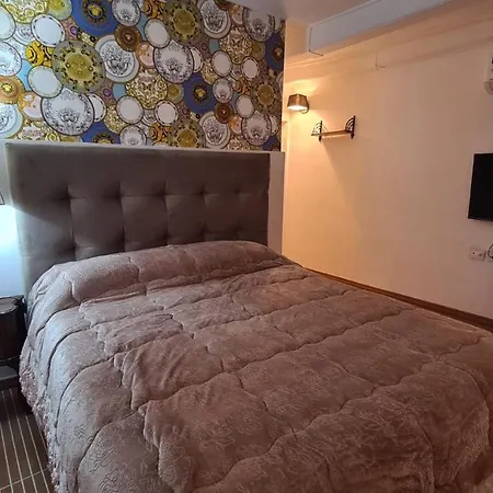 Hybris Campo De' Fiori Apartment