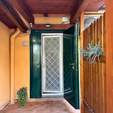 Eleonora House Holiday home