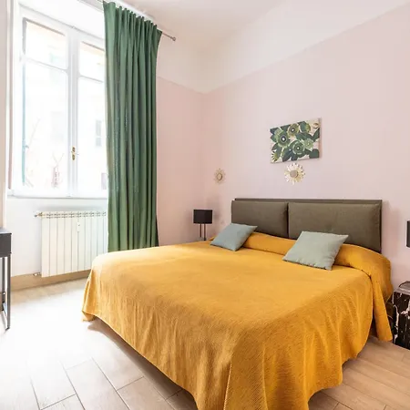 Bed and Breakfast Domus Castroni Scipioni