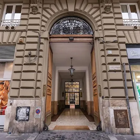 Vatican Lux Domus Di Rienzo
