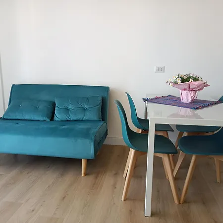 Casetta A Roma Cir 27426