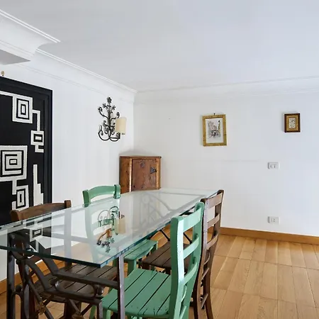Iflat Retro Chic Apartment In Prati