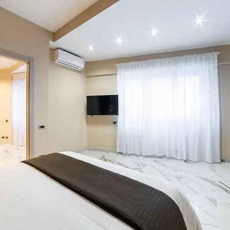 50 Gandino Deluxe Apartment