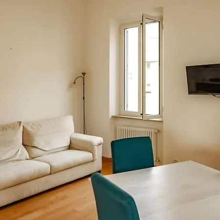Clivo'S 2 Buddyrent Apartment