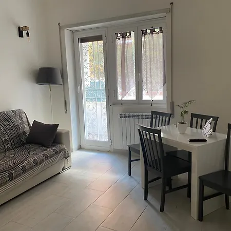 William Home