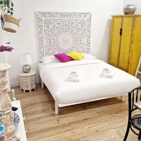 Small & Cozy Near Piazza Navona