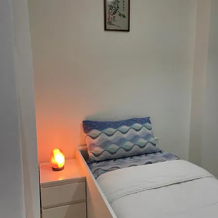 Sunny House Apartment