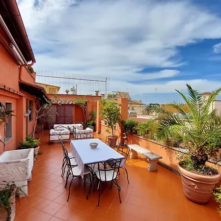 Treasurerome Spanish Steps Penthouse