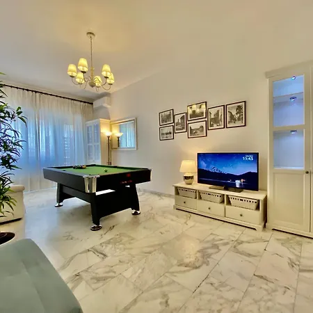 Elegant Vatican Metro & Golf Rome
