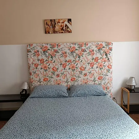 Affittacamere , Rooms Near Trastevere Station