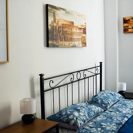 Praty Rooms