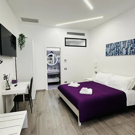 San Saba Street Apartment 48