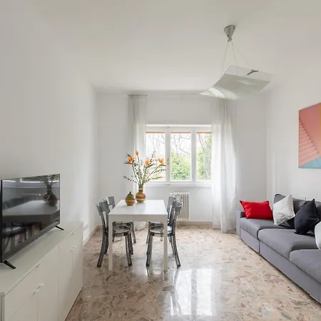 Iflat Spacious & Comfortable Apt Near The Vatican