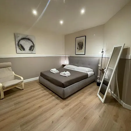Elian Apartament In The Center Of Rome #3 Colosseo