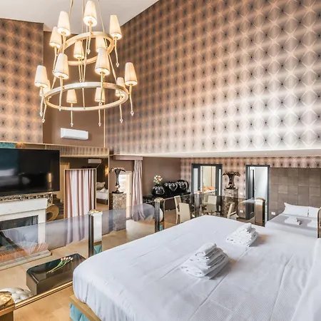 Penthouse Suite Rome - Private Suites