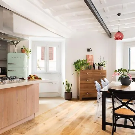 Idyllia - Cozy Central Retreat In Trastevere